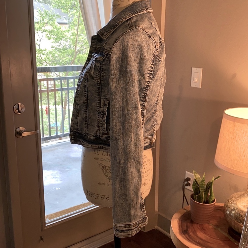 C’est CT Toi USA acid wash blue denim jean jacket XS cropped longsleeve coat​​ - Picture 4 of 12